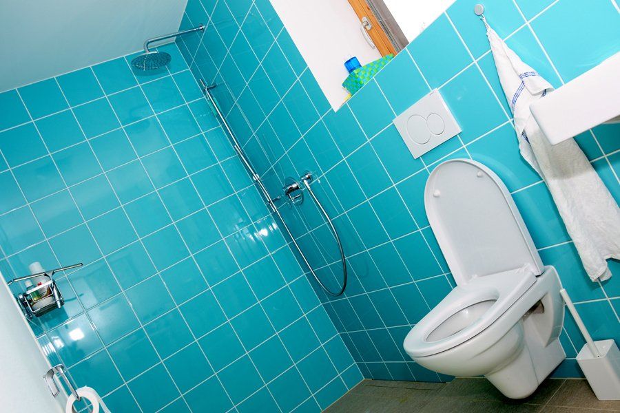 Uns wurde die Firma Denk empfohlen und wir waren von Anfang an sehr zufrieden. Somit haben wir auch gleich die Sanitäranlagen mit ihnen gemacht.