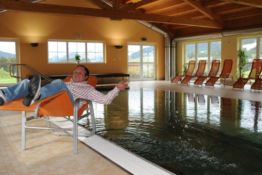 Alois%20Steger%20jun.%20im%20Wellnessbereich