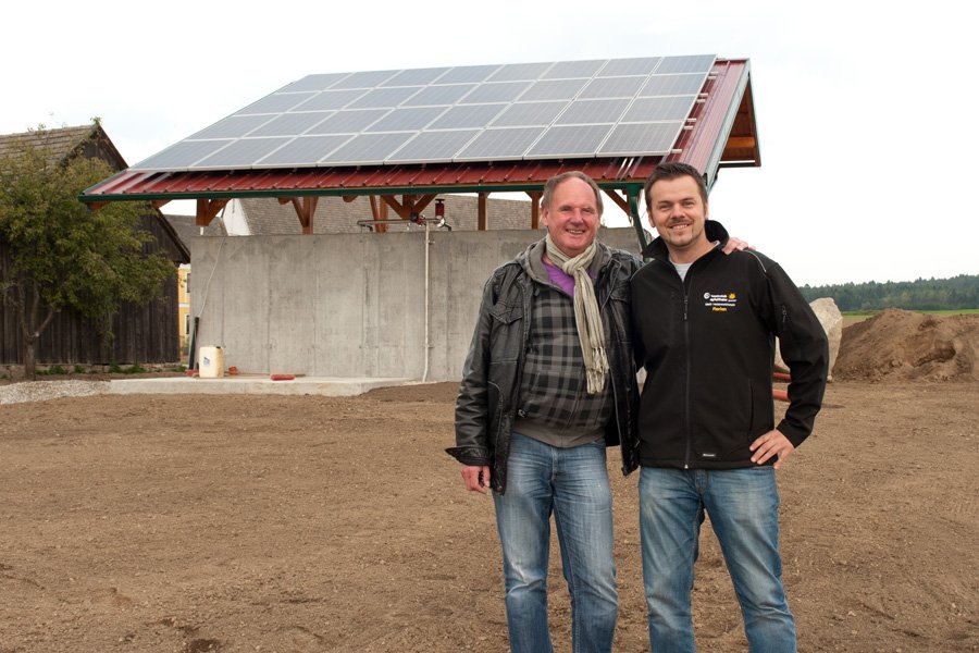 Peter Handl von der Abwassergenossenschaft Engelbrechts mit Florian Apfelthaler