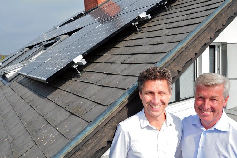 Wir wollten unbedingt weg vom Gas und einen "Gründen Fingerabdruck" hinterlassen. Zukünftig möchten wir gerne völlig energieautark sein!!