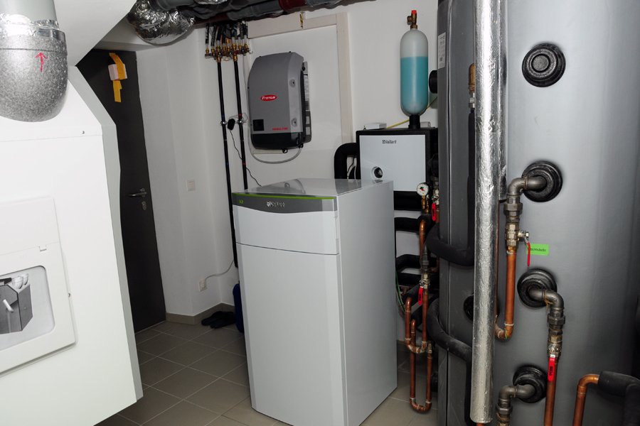 Mit der Kombination von Luft-Wärmepumpe, Photovoltaik und Komfortlüftung erfüllen wir die Energiekennzahl A.... das war das Ziel!