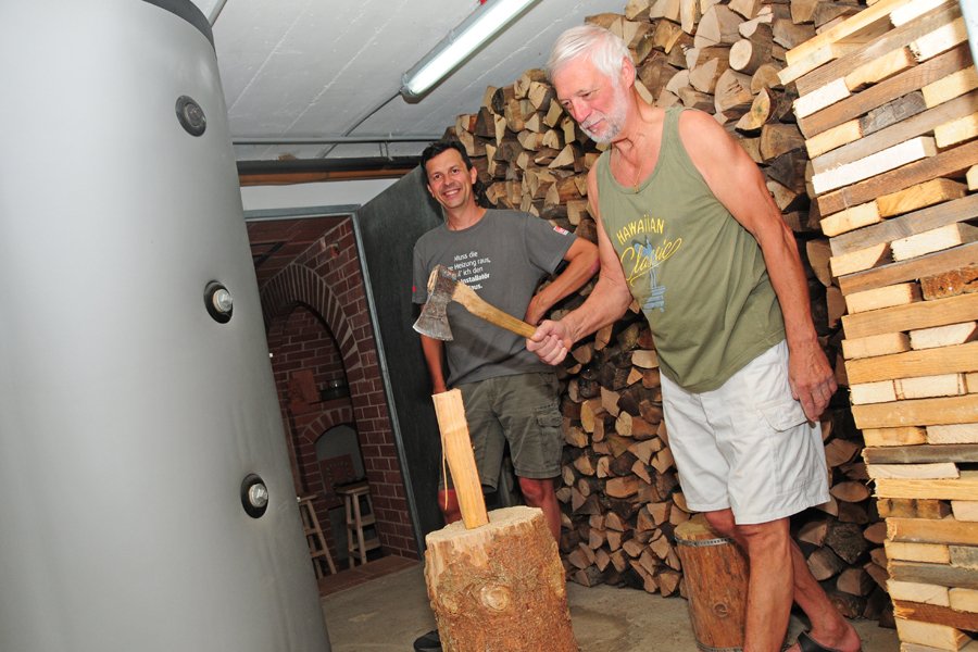 Es ist super, dass wir nun ausschließlich mit Holz heizen! Wir sind sehr zufrieden!
