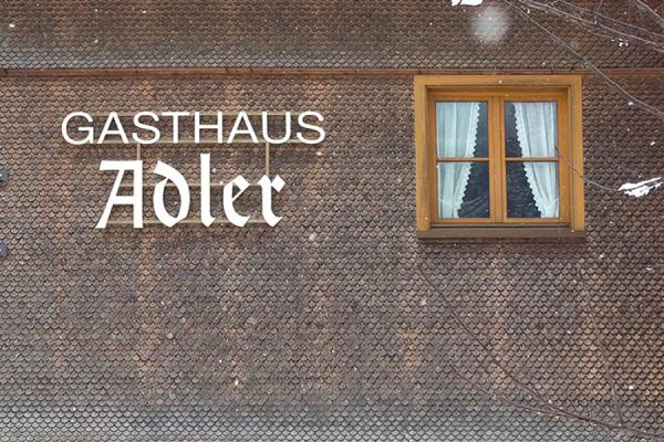 RAUS AUS ÖL