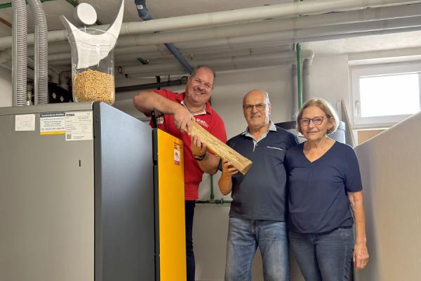 Zufrieden mit dem Experten in der Region