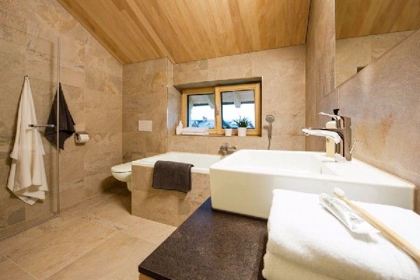 Heimeliges Hotelbad