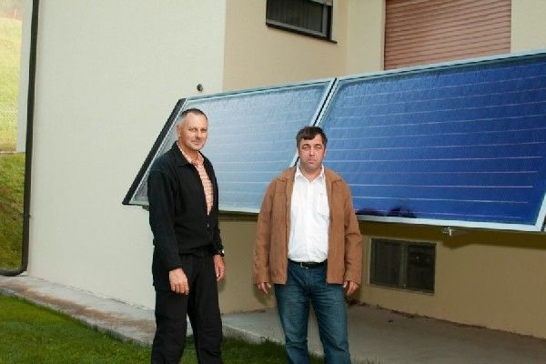 Natürlich Holz + Solar