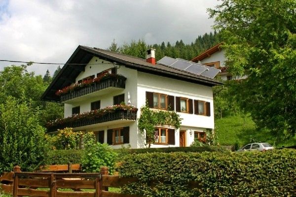 Regionale Brennstoffe + Solar