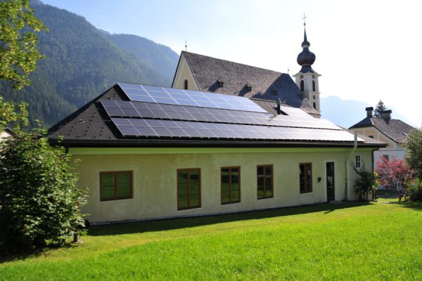 Sonnenpower für das Pfarrhaus
