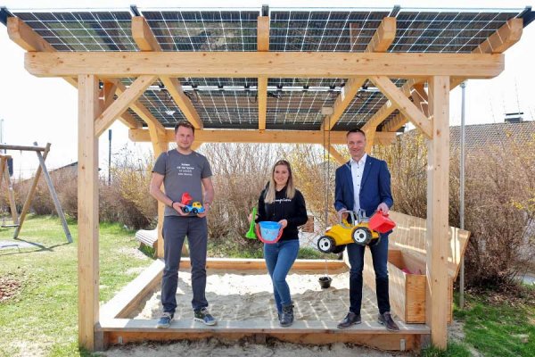PV-Überdachung für die neue Sandkiste