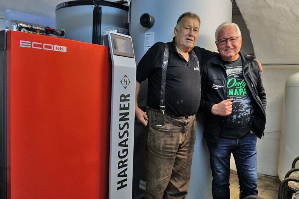 Weniger Verbrauch mit der neuen Hackgut-Heizung
