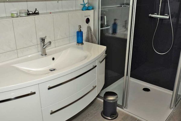 Badewanne adieu, Dusche hallo