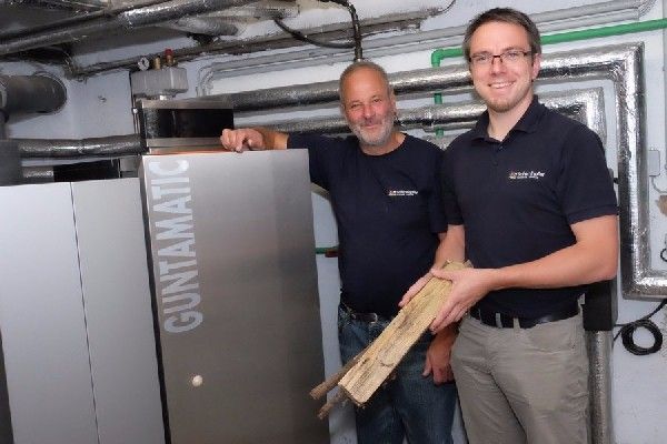Logisch: Holz und Sonne