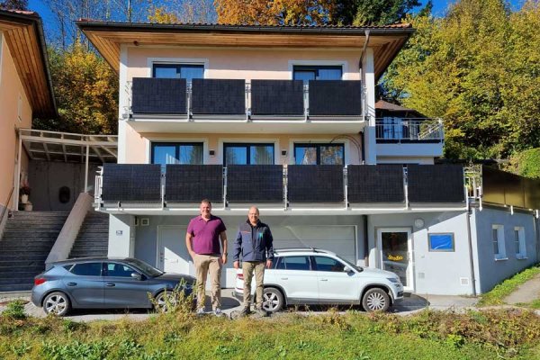 Sonnenstrom vom Balkon