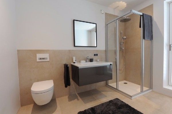 Die Dusche mit dem Klappeffekt