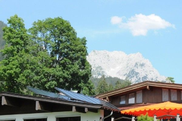 Grüne Heizung am See