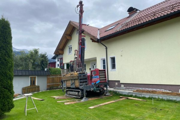 RAUS AUS ÖL