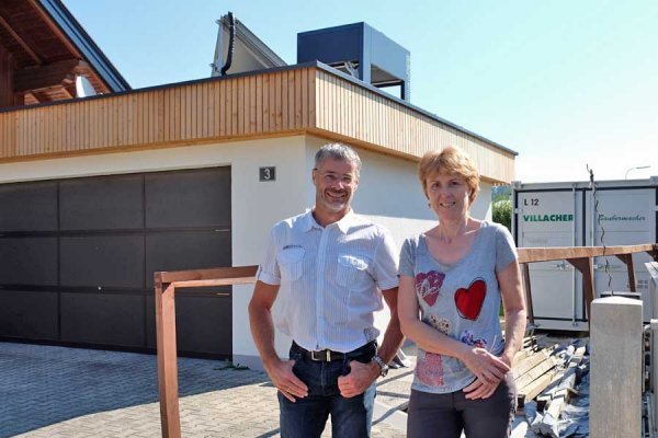 Luft-Wärmepumpe in luftiger Höhe