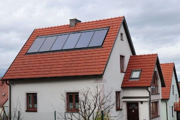 Keiner außer Lux