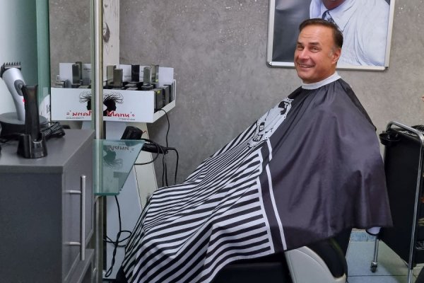 Neue Pellets-Heizung im Friseursalon
