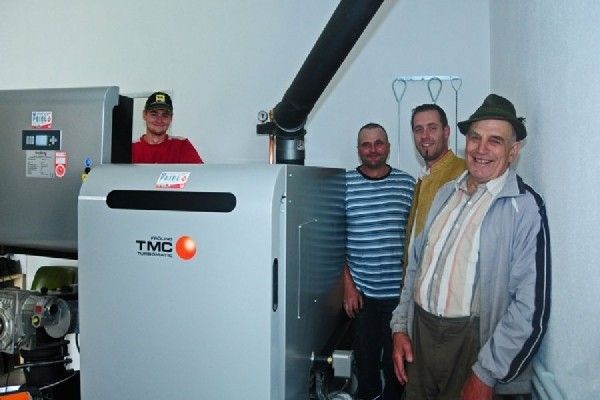 3 Generationen bauen aus