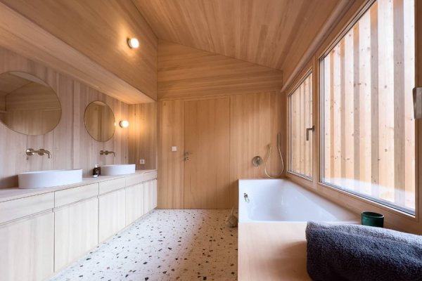 Weißtanne, Terrazzo und viel Licht