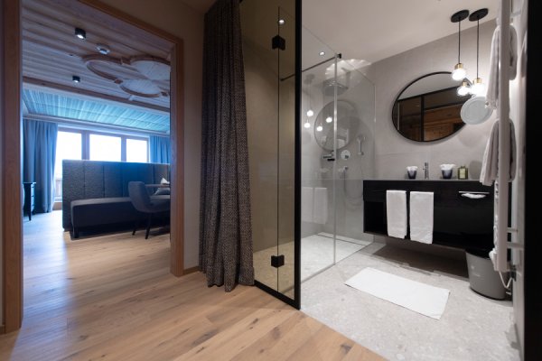 Hotelbad mit Wohlfühlcharakter